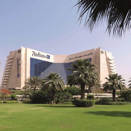 Radisson Blu Resort, Sharjah Bagian luar foto Radisson Hotel, Sharjah